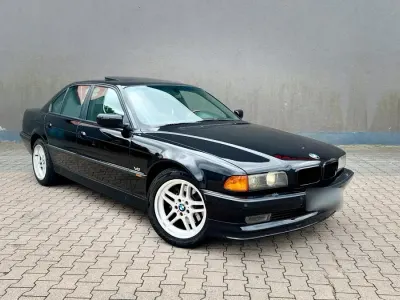 Gebraucht BMW 750 326 PS (239 kW) 1997 Schwarz Limousine