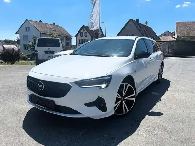 Gebraucht Opel Insignia OPC 174 PS (127 kW) 2023 White jade Kombi