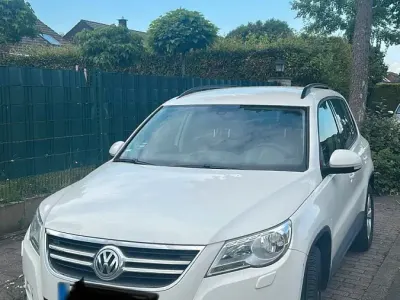Gebraucht VW Tiguan 140 PS (102 kW) 2011 Weiß SUV