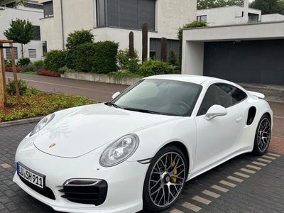 Porsche 911 Turbo S