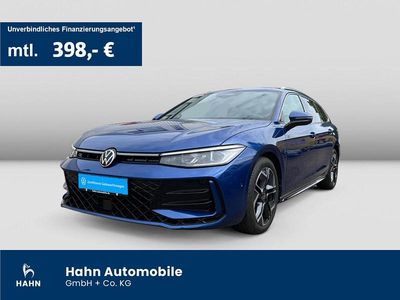 Gebraucht VW Passat R-line 150 PS (110 kW) 2024 Reef blue metallic Kombi