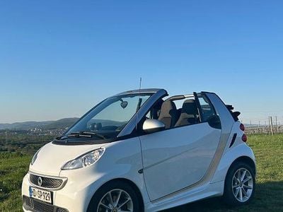 Gebraucht Smart ForTwo Cabrio 71 PS (52 kW) 2014 Weiß Cabrio