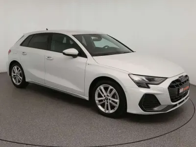 Gebraucht Audi A3 S-Line 150 PS (110 kW) 2025 Weiß Limousine