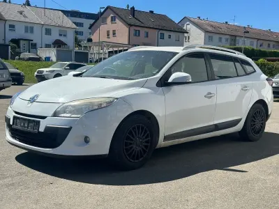 Occasion Renault Mégane III Expression 106 PK (77 kW) 2011 Wit Sedan