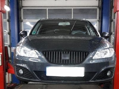 Gebraucht Seat Exeo Sport 143 PS (105 kW) 2010 Grau Kombi
