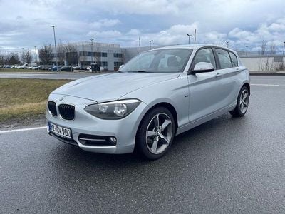 Gebraucht BMW 118 Sport Line 143 PS (105 kW) 2014 Silber Kleinwagen