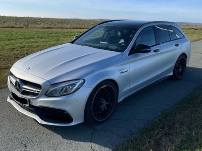 Mercedes C63S AMG