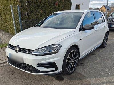 Gebraucht VW Golf VII R-line 150 PS (110 kW) 2017 Weiß Limousine