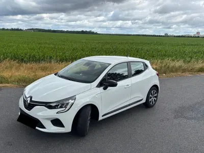 Gebraucht Renault Clio Equilibre 91 PS (66 kW) 2022 Weiß Kleinwagen
