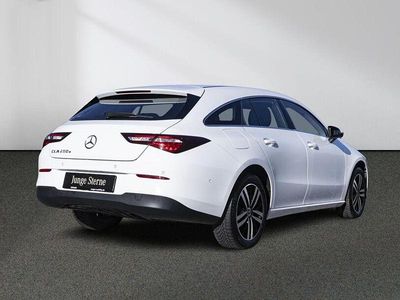 Second-hand Mercedes CLA250e Shooting Brake 218 CP (160 kW) 2022 Alb Break
