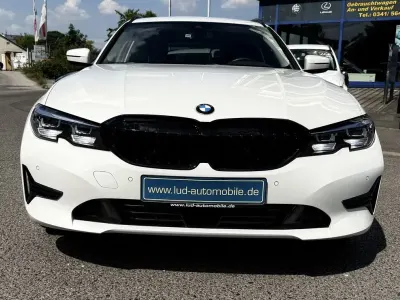 Gebraucht BMW 318 150 PS (110 kW) 2021 Weiß Kombi