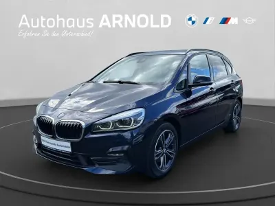Używany BMW 220 Active Tourer Sport Line 190 KM (139 kW) 2018 Niebieski Minivan