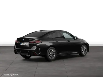 Gebraucht BMW 220 Sport Line 156 PS (114 kW) 2026 Schwarz Coupé