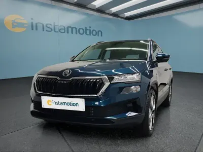 Gebraucht Skoda Karoq 150 PS (110 kW) 2023 Blau SUV