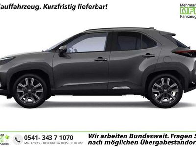 Neu Toyota Yaris Cross Style 131 PS (96 kW) 2025 Marlingrau metallic SUV
