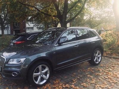 Gebraucht Audi Q5 S-Line 190 PS (139 kW) 2016 Grau SUV