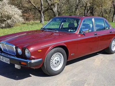 Gebraucht Jaguar XJ6 Sovereign 179 PS (131 kW) 1986 Rot Limousine