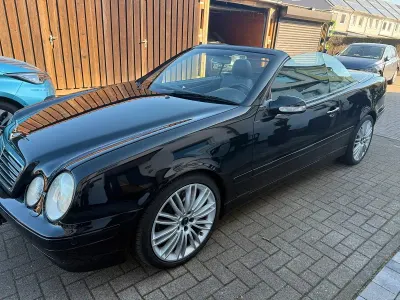 Używany Mercedes CLK430 Avantgarde 279 KM (205 kW) 2000 Czarny Kabriolet