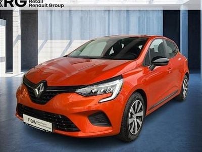 Gebraucht Renault Clio V Equilibre 91 PS (66 kW) 2023 Valencia orange Limousine
