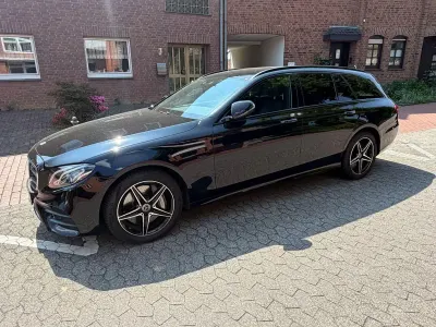 Używany Mercedes E300