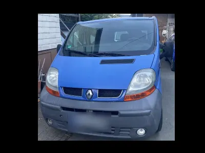 Gebraucht Renault Trafic 100 PS (73 kW) 2003 Van / Kleinbus