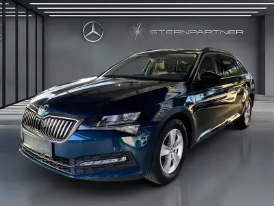 Gebraucht Skoda Superb 150 PS (110 kW) 2022 Blau Kombi
