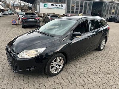 Gebraucht Ford Focus 125 PS (91 kW) 2014 Schwarz Kombi