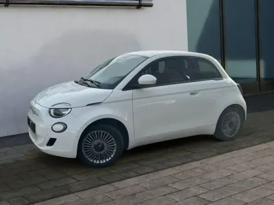 Gebraucht Fiat 500e 86 kW (118 PS) 2023 Kleinwagen