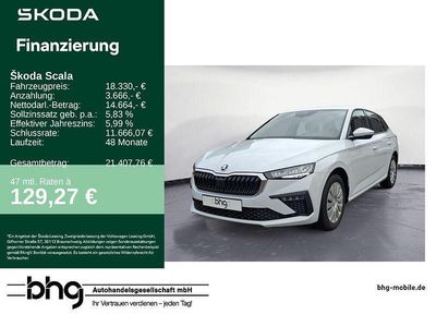 Gebraucht Skoda Scala Essence 95 PS (69 kW) 2025 Moonweiß perleffekt Kleinwagen