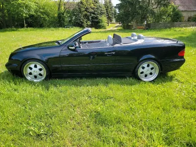 Używany Mercedes CLK230 197 KM (144 kW) 2000 Czarny Kabriolet