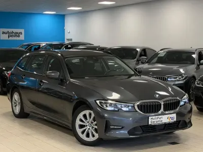 Gebraucht BMW 320 Advantage 190 PS (139 kW) 2021 Grau Limousine