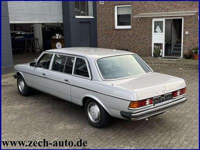Usata Mercedes 300 80 CV (58 kW) 1985 Argento Berlina