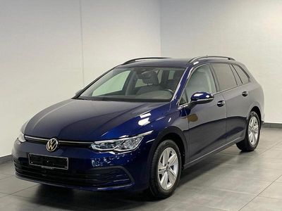 Gebraucht VW Golf VIII Life 131 PS (96 kW) 2022 Blau Kombi