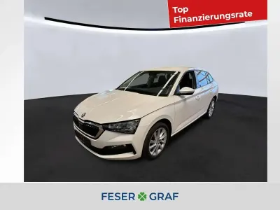 Gebraucht Skoda Scala Style 150 PS (110 kW) 2023 Weiß Kleinwagen