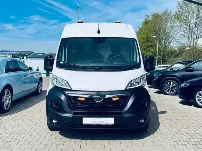 Used Opel Movano Edition 165 HP (121 kW) 2022 White Van