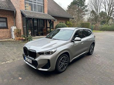 Grau Gebraucht 2023 BMW X1 M Sport SUV | 39.900 € (Fairer Preis)