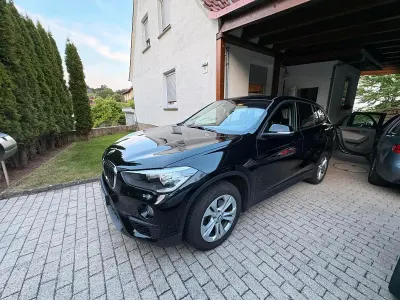 Gebraucht BMW X1 150 PS (110 kW) 2019 Schwarz SUV