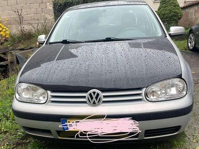 Grau Gebraucht 2001 VW Golf IV Edition Limousine | 1.000 € (Guter Preis)