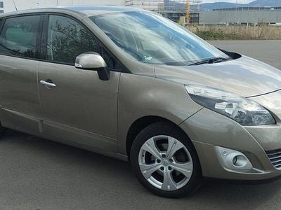 Gold Gebraucht 2010 Renault Grand Scénic Van / Kleinbus | 4.150 €