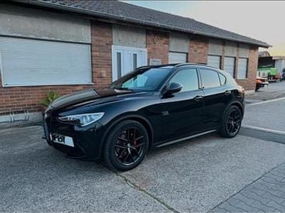 Schwarz Gebraucht 2019 Alfa Romeo Stelvio SUV | 29.999 €