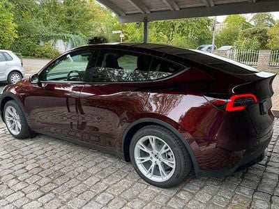 Gebraucht Tesla Model Y Standard Range 219 kW (299 PS) 2024 Rot SUV