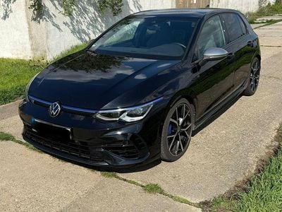 Second-hand VW Golf VIII R 320 CP (235 kW) 2021 Negru Berlinǎ
