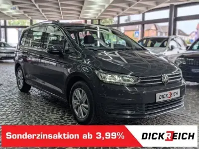 Gebraucht VW Touran Comfortline 122 PS (89 kW) 2021 Uranograu Van / Kleinbus