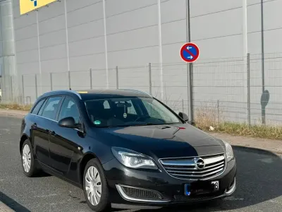 Gebraucht Opel Insignia Eco 170 PS (125 kW) 2014 Schwarz Kombi
