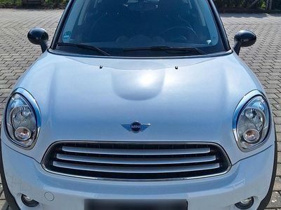 Second-hand Mini Cooper Countryman 122 CP (89 kW) 2011 Alb SUV