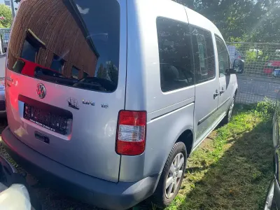 Gebraucht VW Caddy Life 102 PS (75 kW) 2005 Silber Van / Kleinbus