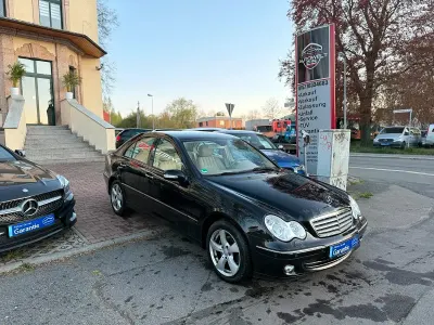Gebraucht Mercedes C180 Elegance 143 PS (105 kW) 2007 Schwarz Limousine