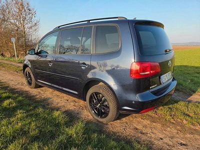 Gebraucht VW Touran Comfortline 150 PS (110 kW) 2012 Blau Van / Kleinbus