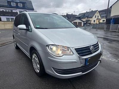 Gebraucht VW Touran 140 PS (102 kW) 2007 Silber Van / Kleinbus