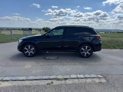 Mercedes GLC300e